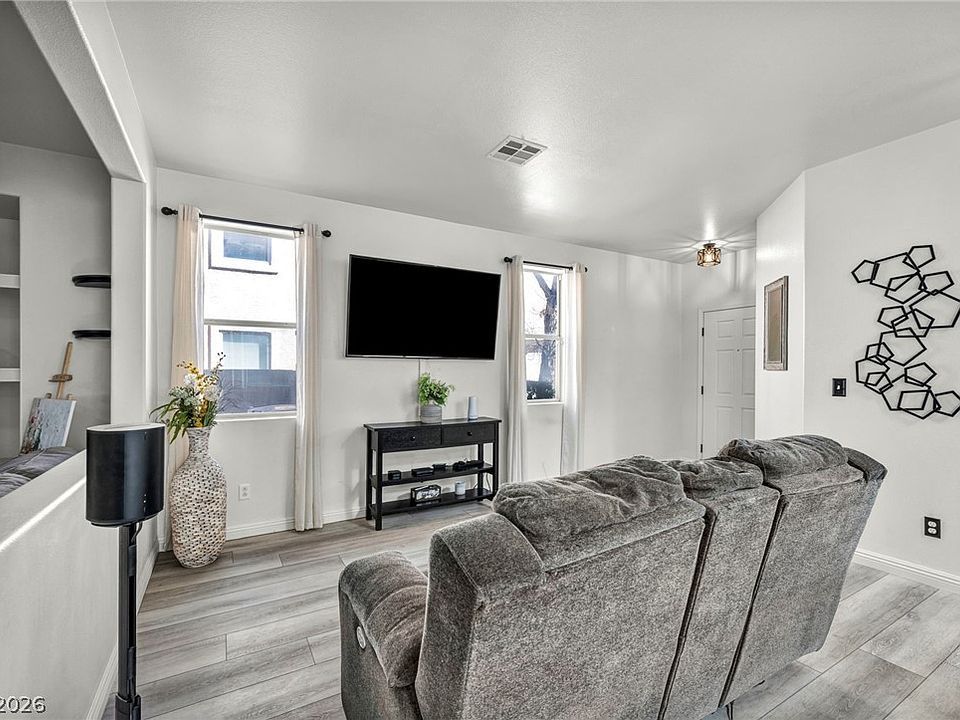 2132 Polynesia Cir, Henderson, NV 89074 | Zillow