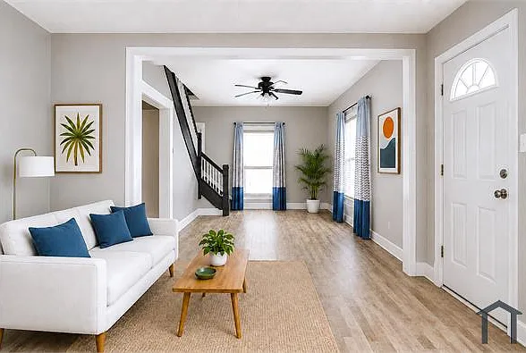4 bed, 1200 sqft, $2,195 — Photo 2