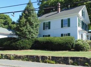 11 Lincoln St, Hudson, MA 01749