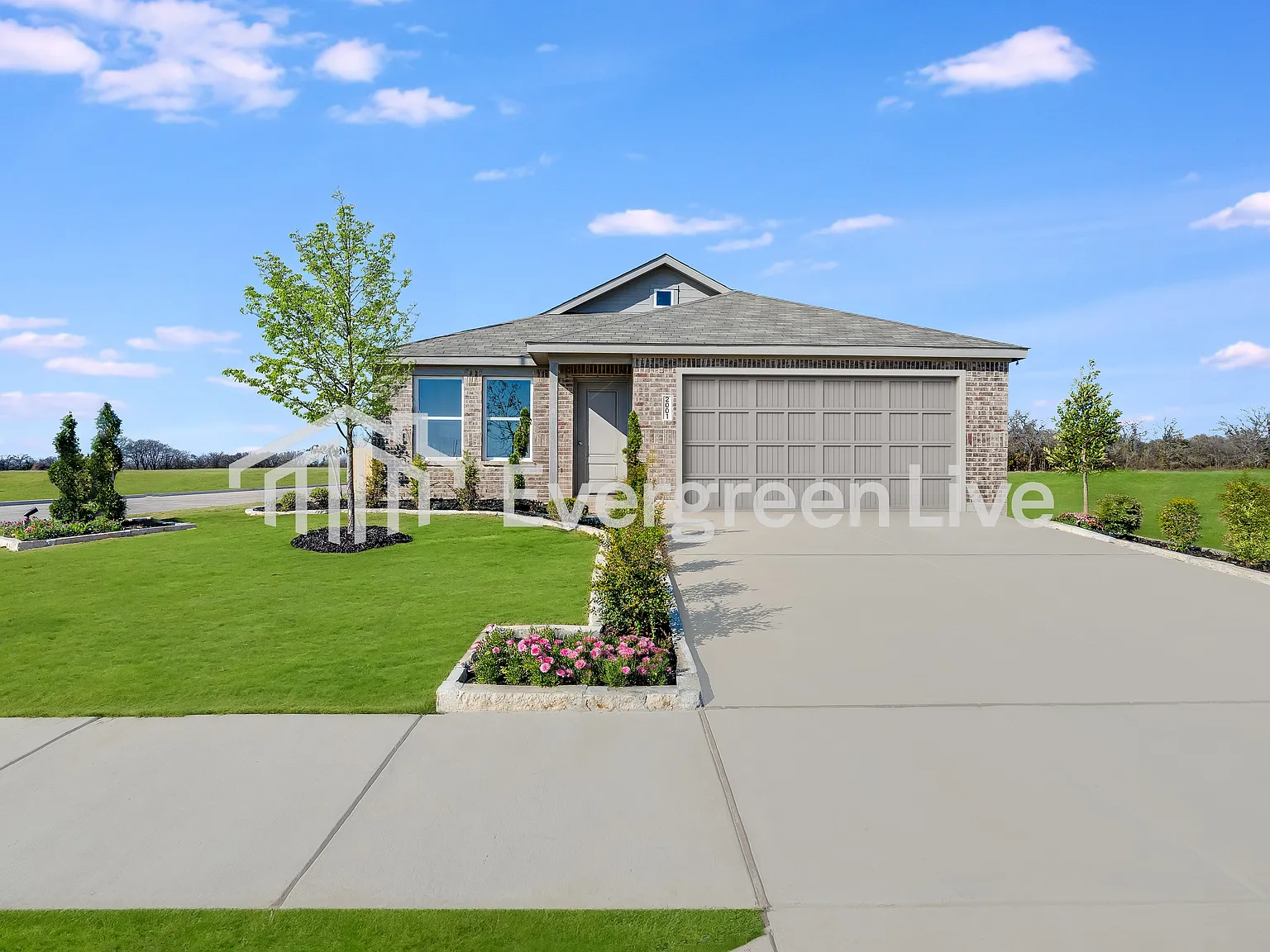 3 bed, 2.0 bath, 1474 sqft, $1,755 — Photo 1