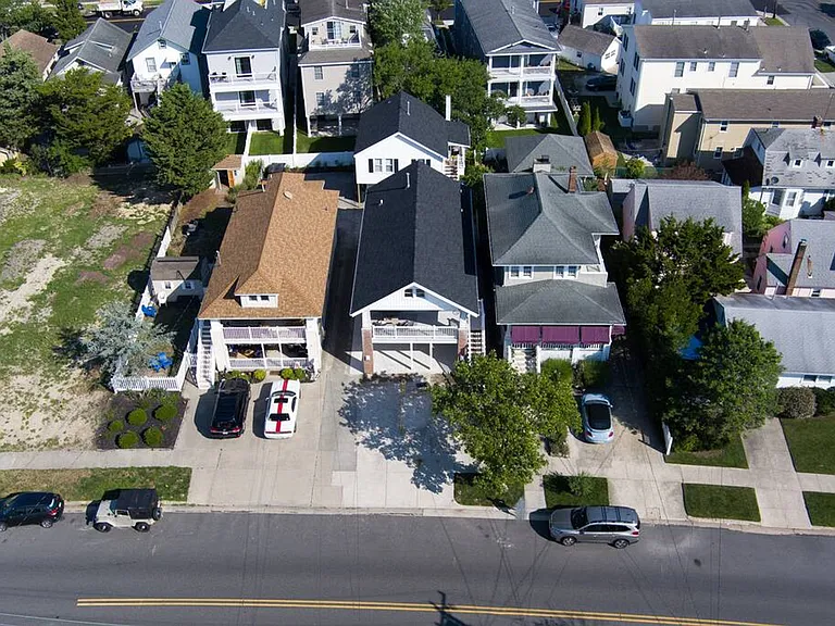 Neighborhood