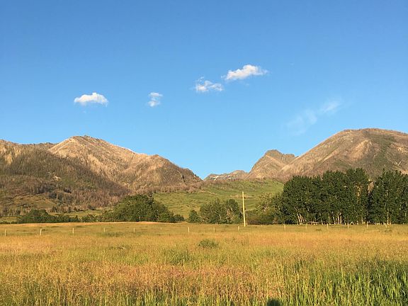 View toward national forest trailhead and wilderness.