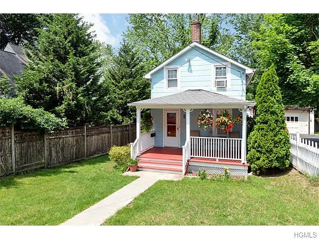 1 Midland Pl photo 1