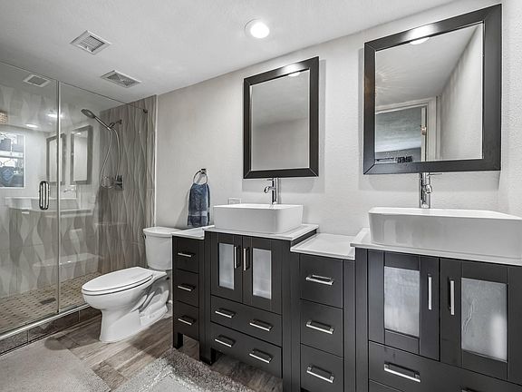 4th image of 14719 Barryknoll Ln APT 51