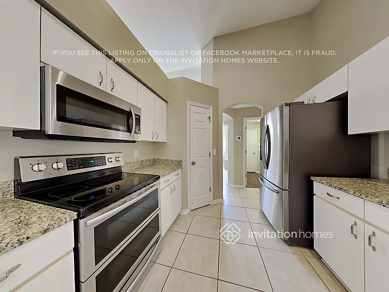 12708 Shadowcrest Ct — Photo 8