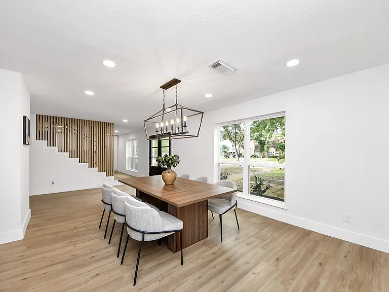 5614 Oakhaven Ln — Photo 4