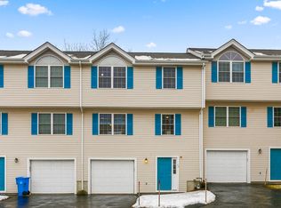 985 Trapelo Rd UNIT 11, Waltham, MA 02452