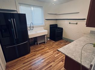 2301 W Farwell Ave APT 3, Chicago, IL 60645