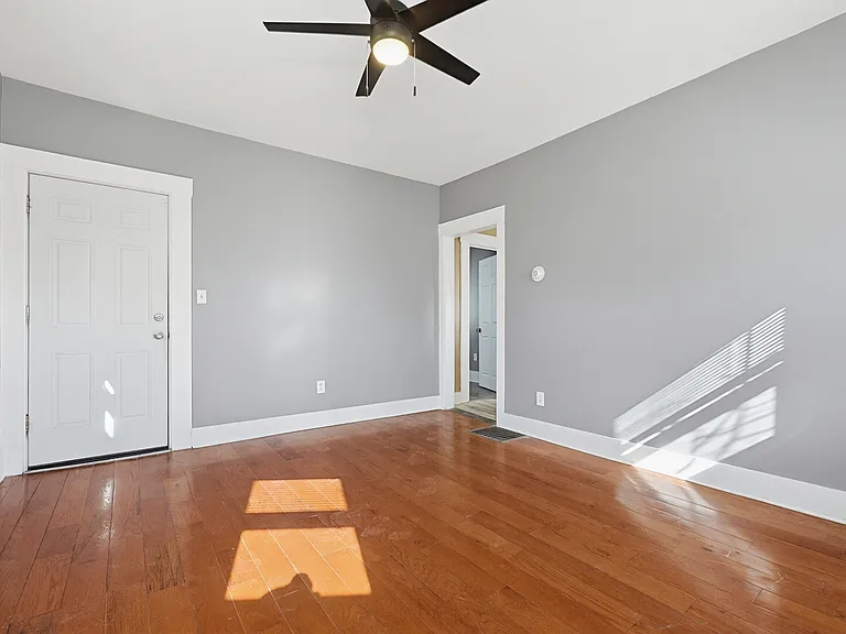 6 Rockland St #1 — Photo 6