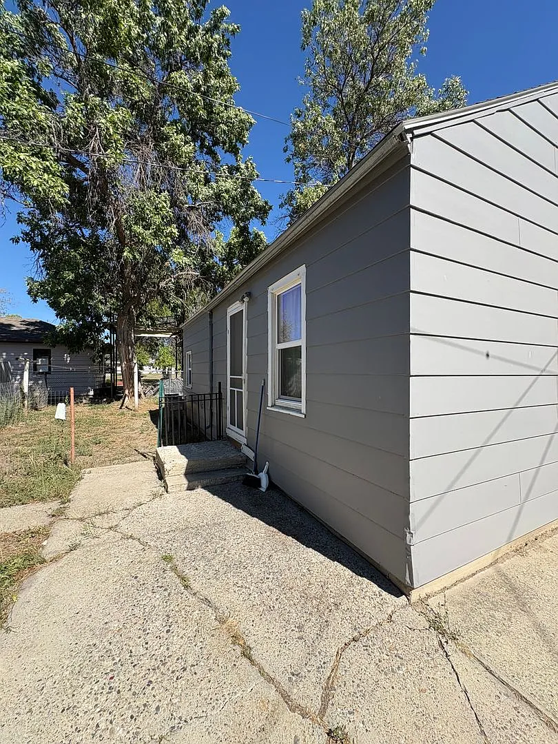 Cozy 1 Bedroom 1 Bathroom — Photo 1