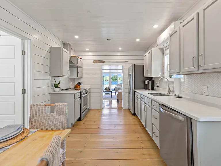 106 Vista Dr — Photo 10