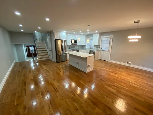 Rented by George Realty Group LLC | media 25