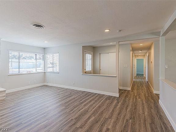 1st image of 4616A Lilliput Ln