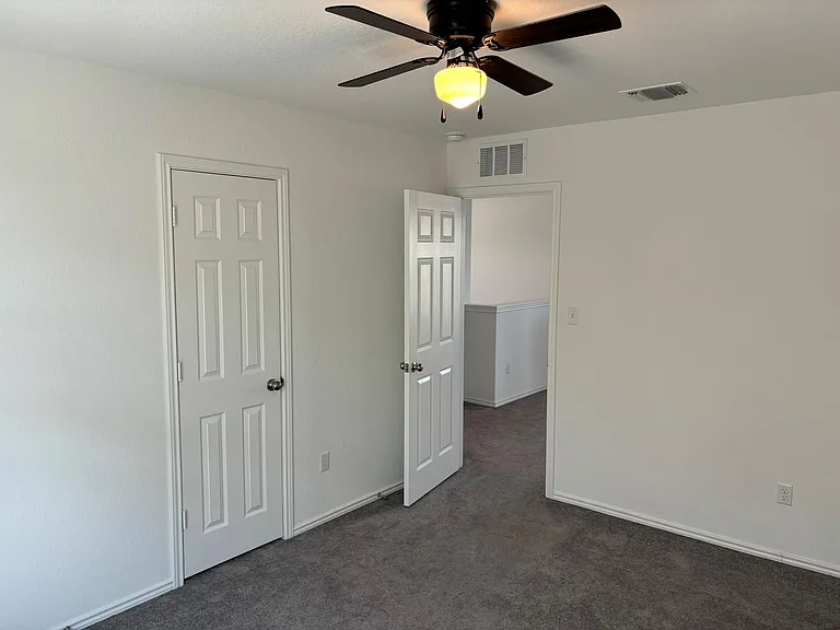 108 Bennington Dr — Photo 22