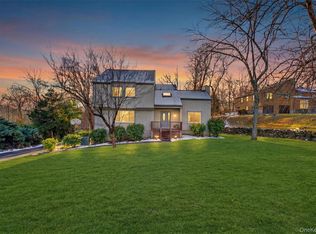 33 Maple Moor Lane, Cortlandt Manor, NY 10567