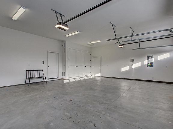 5th image of 4587 W Sierra Madre Dr