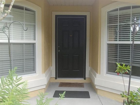 2nd image of 2720 NE 25th St