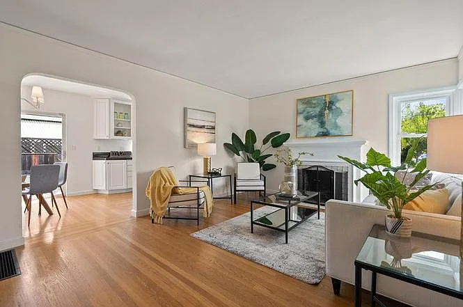 752 Laurel Ave — Photo 3