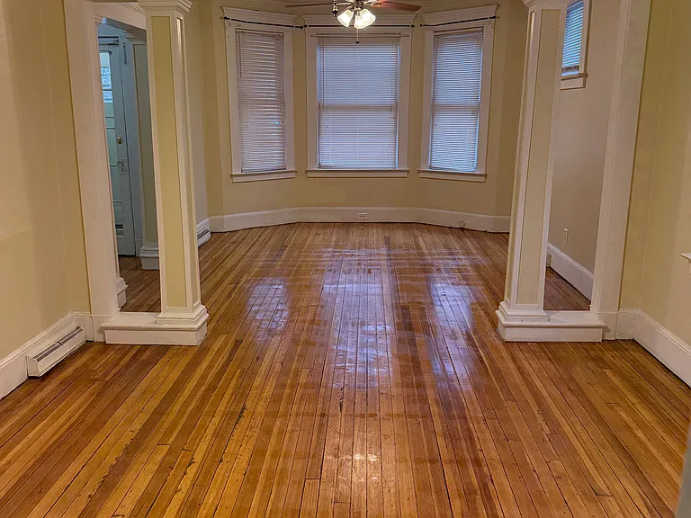 815 Campbell Ave #1 — Photo 1