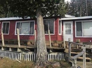 5043 Hemlock Point Rd, Republic, MI 49879