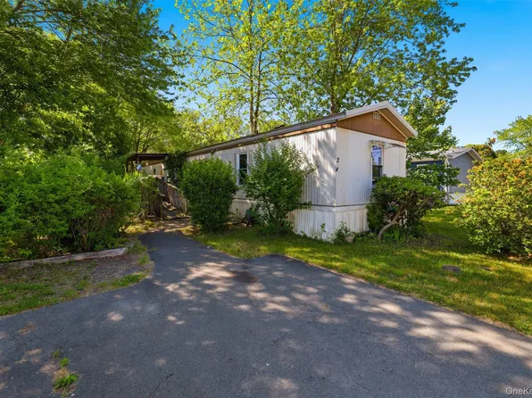 2 Daisy Drive, Port Jervis, NY 12771