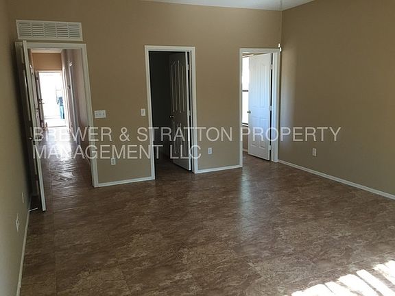 3rd image of 9405 W Terri Lee Dr