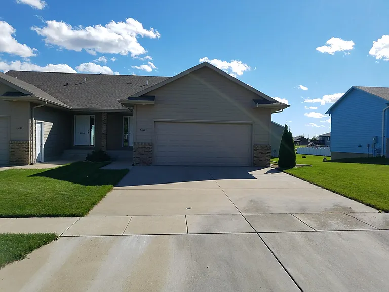 5603 W Bakker Park Dr — Photo 1