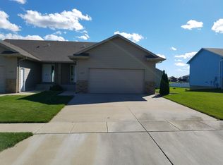 5603 W Bakker Park Dr, Sioux Falls, SD 57106
