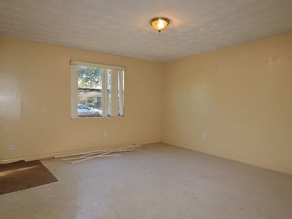 Call ListingAgent 9044770767