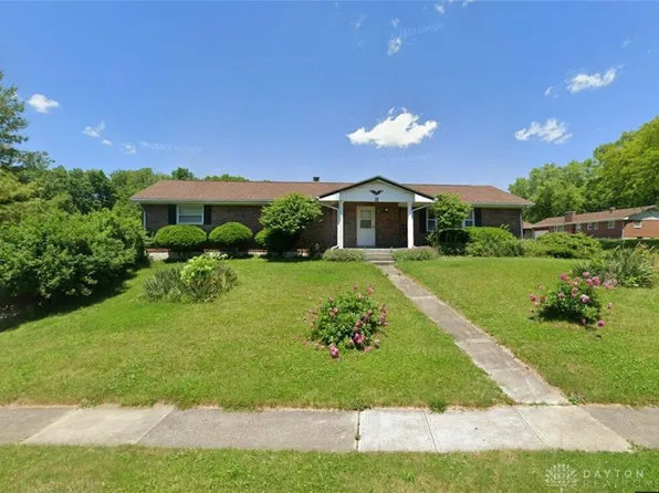 11 W Routzong Dr, Fairborn, OH 45324