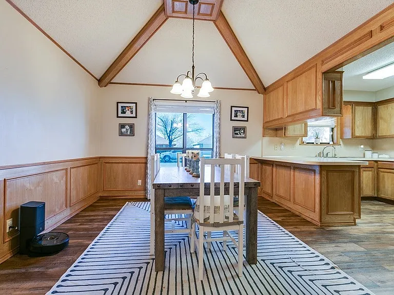 3438 Walnut Hill Dr — Photo 13