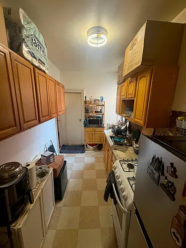 149 Zabriskie St #25 Photo 1