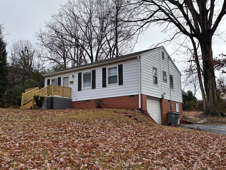 1st image of 512 Dellwood Ave