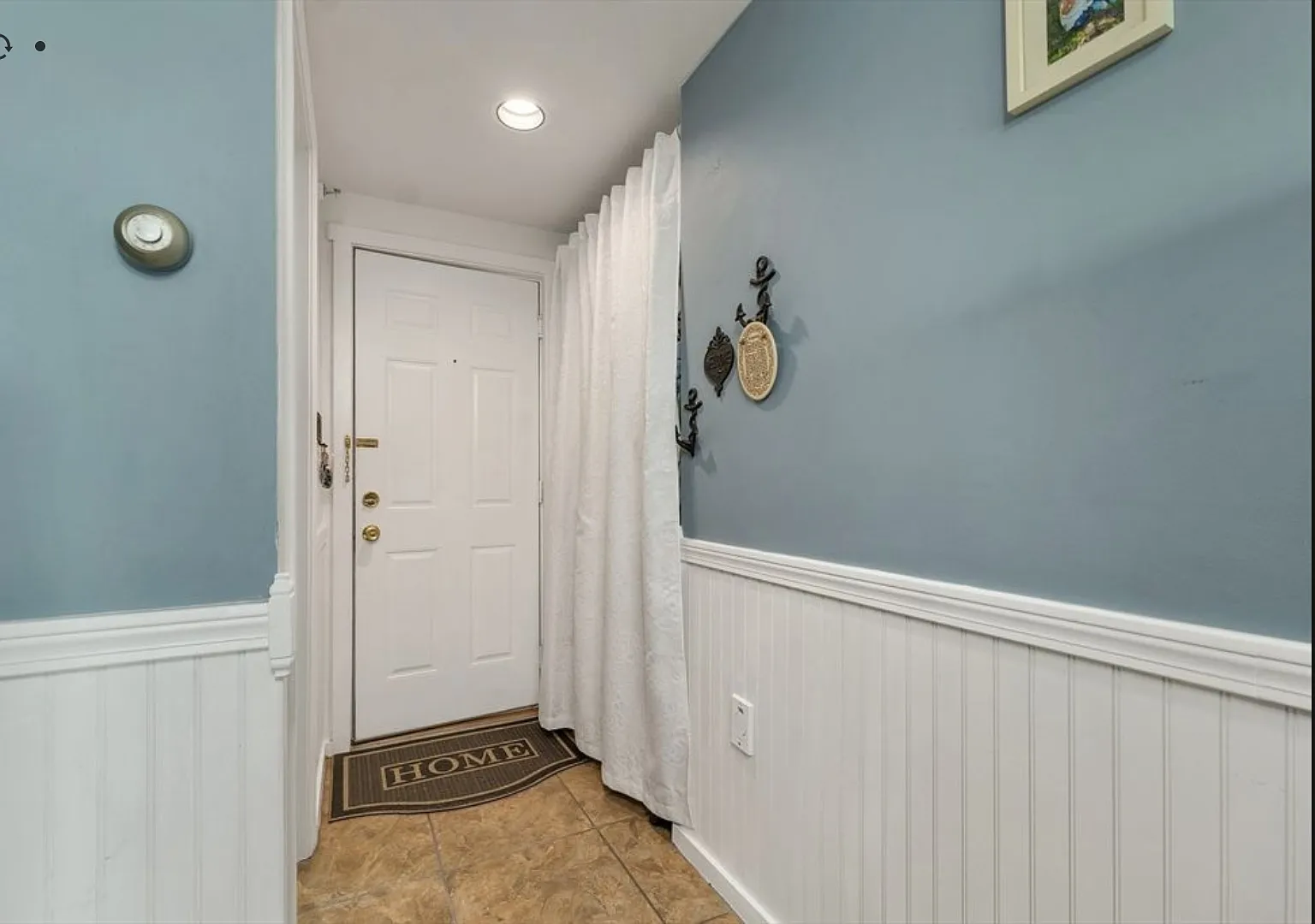 1 bed, 350 sqft, $1,600 — Photo 2