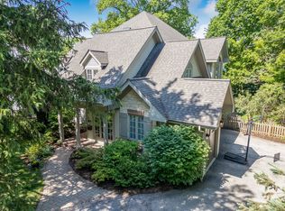 130 S Madison St, Hinsdale, IL 60521