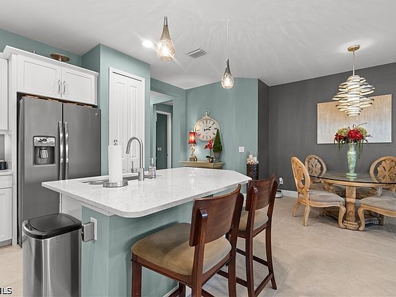 4th image of 4610 Waterscape Ln