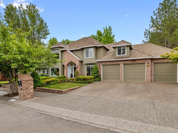 14135 Edenberry Dr, Lake Oswego, OR 97035