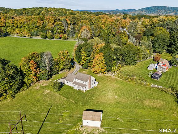 2nd image of 435 Long Mountain Road