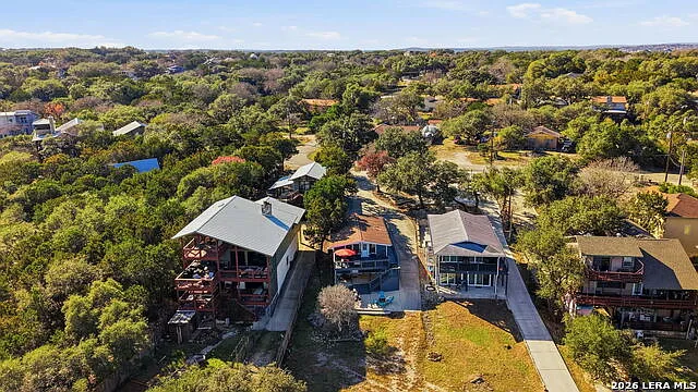 2681 Lakeview Dr — Photo 35