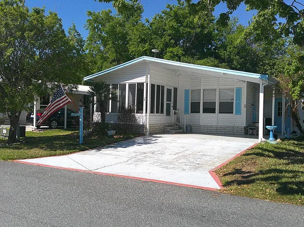 7031 Harbor View Dr #16, Leesburg, FL 34788