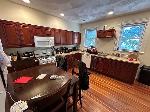 2nd image of 77 Bigelow St #1