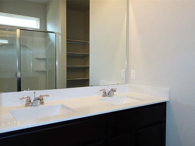 632 Independence Ave — Photo 13