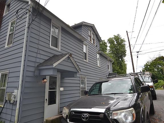 3rd image of 344-346 E Breadfruit Dr