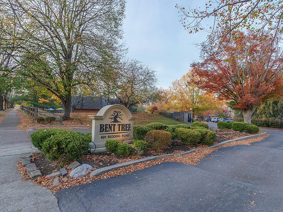 401 Redding Rd