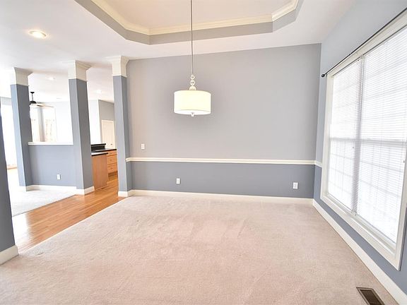 4th image of 5437 Crestwood Dr
