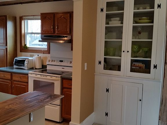 Dinning Room/ Kitchen