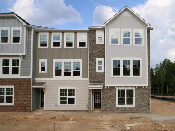 2927 Richardson Rd, Apex, NC 27502