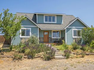 5500 NW 49th St, Redmond, OR 97756