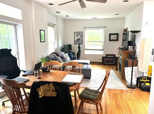 2460 N Albany Ave #3, Chicago, IL 60647