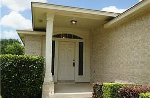 2nd image of 2611 Greenlee Dr